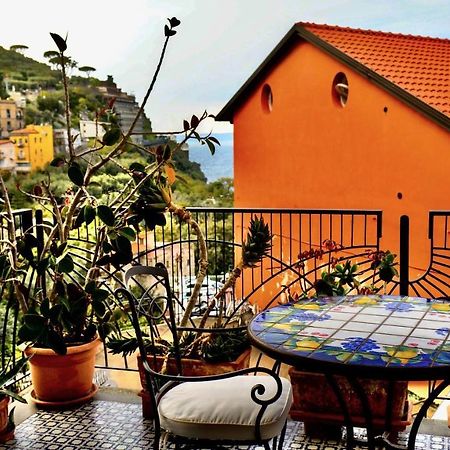 Sirentum Suite Sorrento Exteriör bild