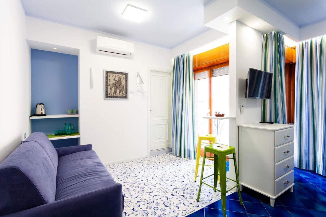 Sirentum Suite Sorrento Exteriör bild