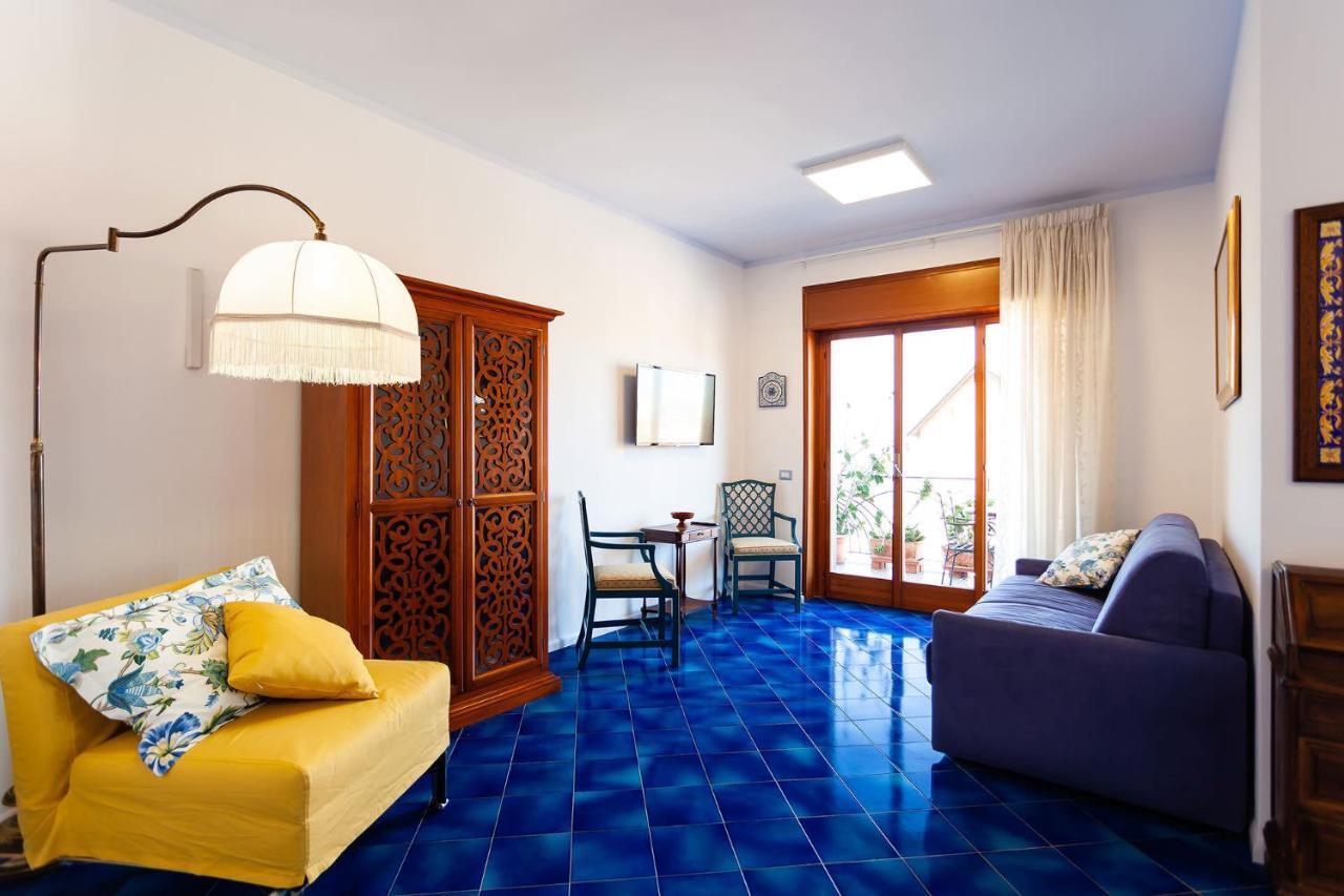 Sirentum Suite Sorrento Exteriör bild