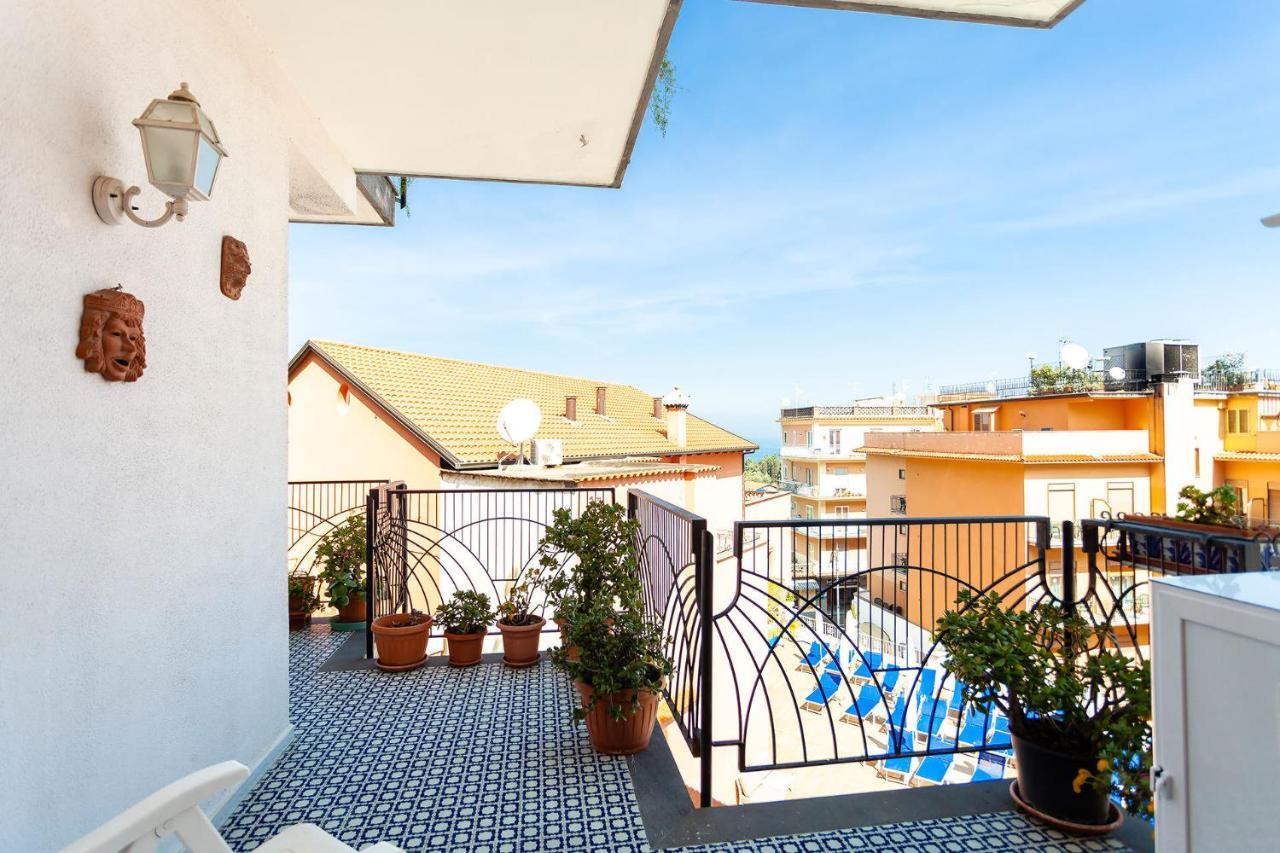 Sirentum Suite Sorrento Exteriör bild